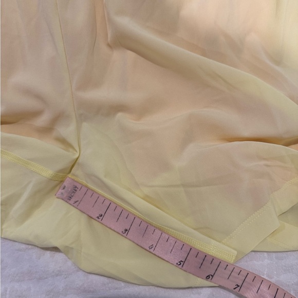 Nike yoga dri-fit standard fit 6in inseam yellow xxl - Picture 8 of 8